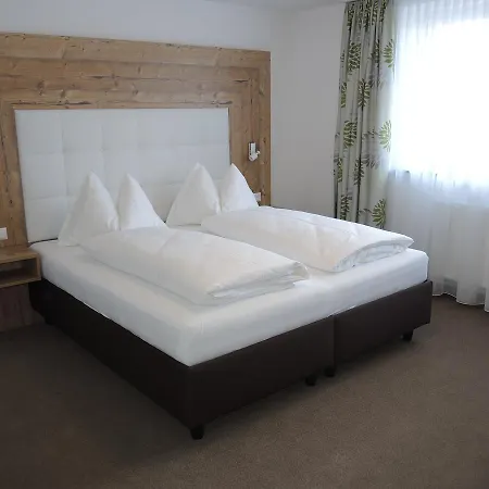 Hotel Berghof 3*