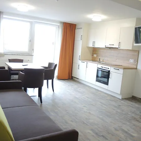 Berghof Hotel 3*